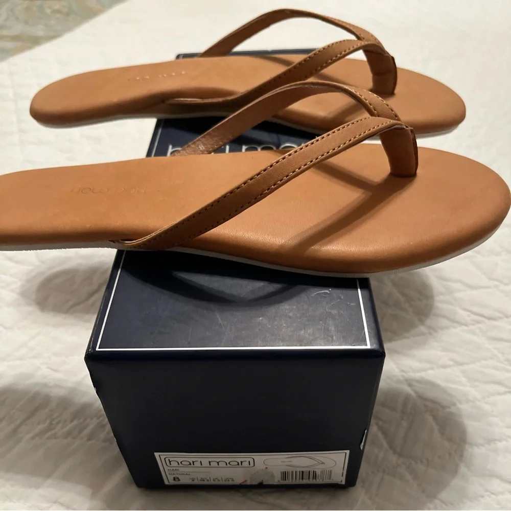 Hari Mari Women’s “Mari” Tan Leather Flip Flops Sandals Size 8 *New In Box* - Picture 9 of 14